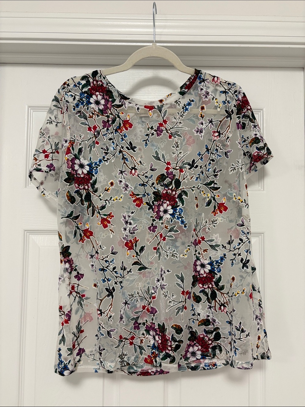 a new day White Floral Embroidered Short-Sleeve Tee